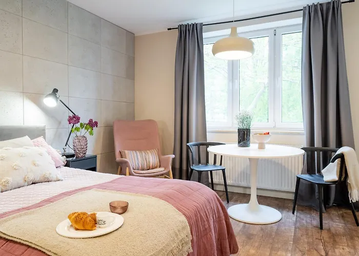 Stara Warszawska 43 公寓